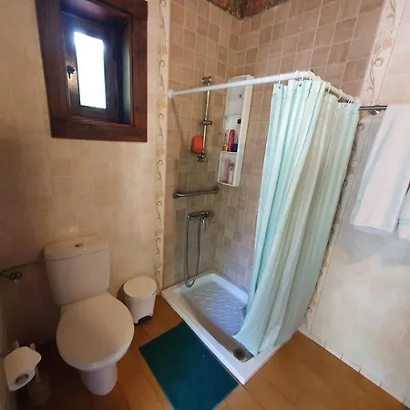 1 Hab En Un Entorno Paradisiaco En Con Terraza Y Billiard Holiday home *